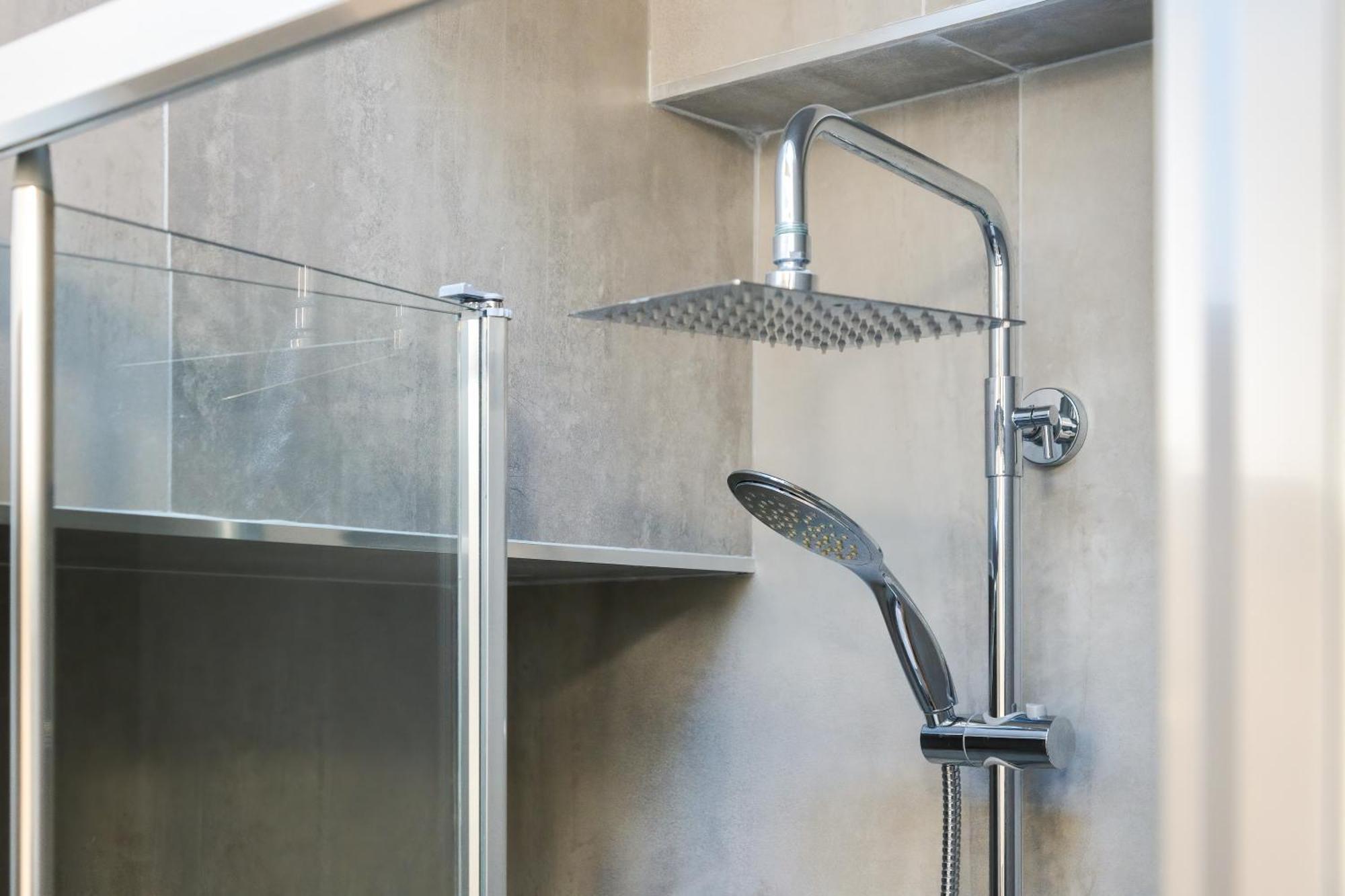 Hostdomus - G10 Turin