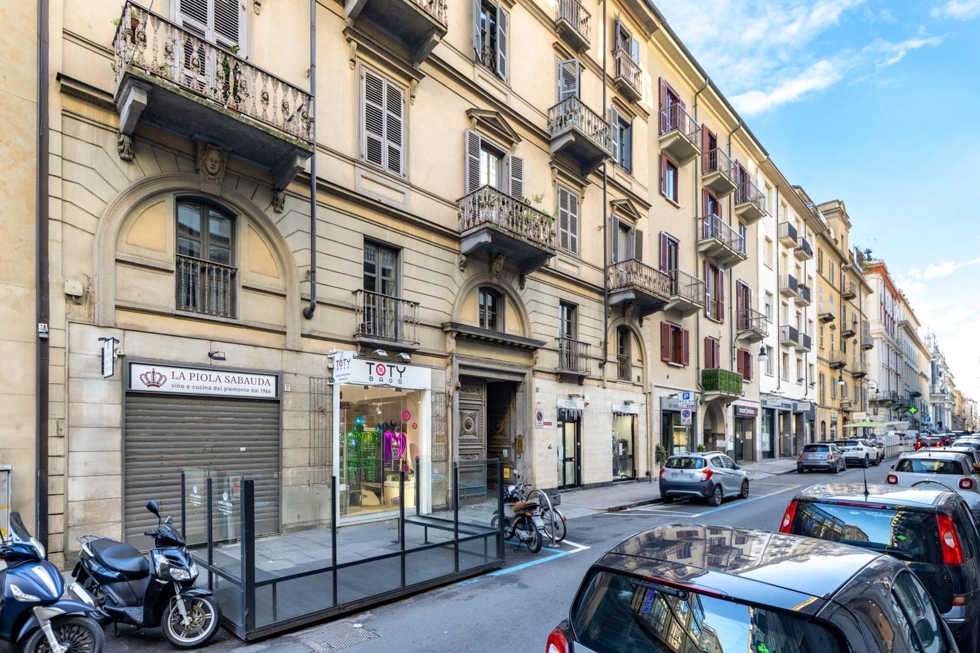 Apartment Hostdomus - G10 Turin