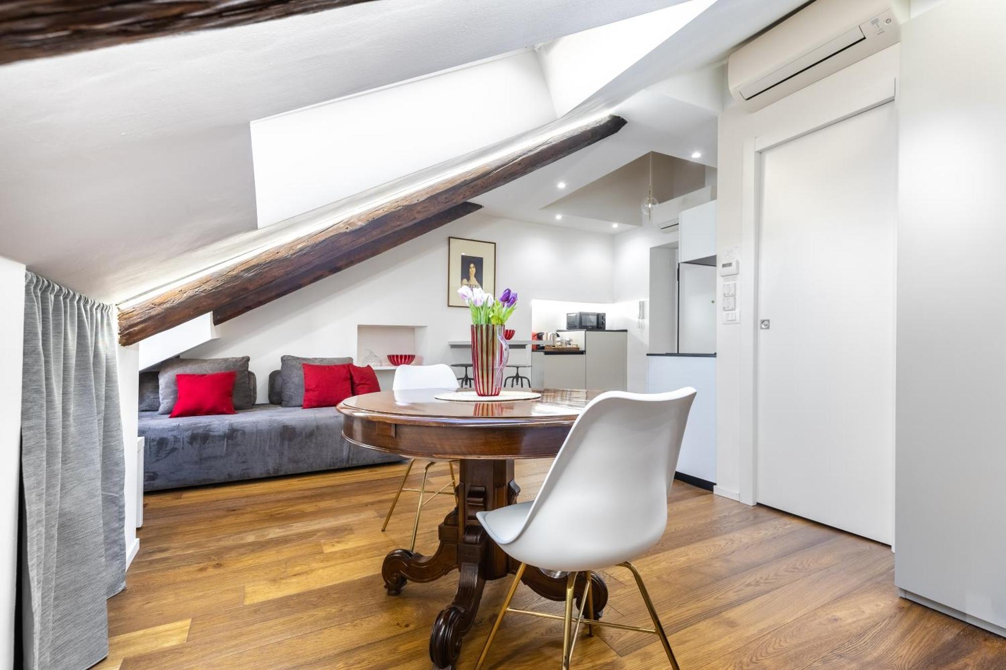 Hostdomus - G10 Apartment *